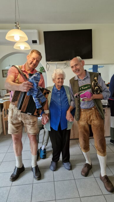 {{brizy_dc_image_alt imageSrc=