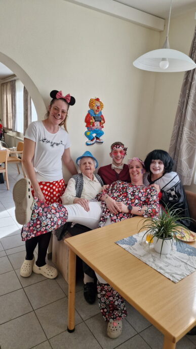 {{brizy_dc_image_alt imageSrc=